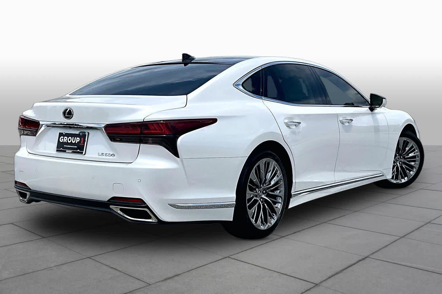 Used 2022 Lexus LS 500 w/ Interior Upgrade Package RWD image 13