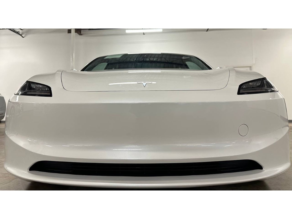 Used 2024 Tesla Model 3 Standard Range RWD image 3