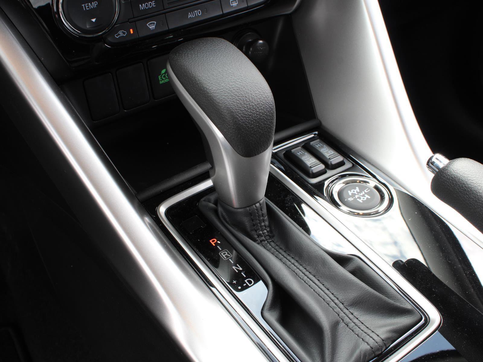 New 2025 Mitsubishi Eclipse Cross LE image 23