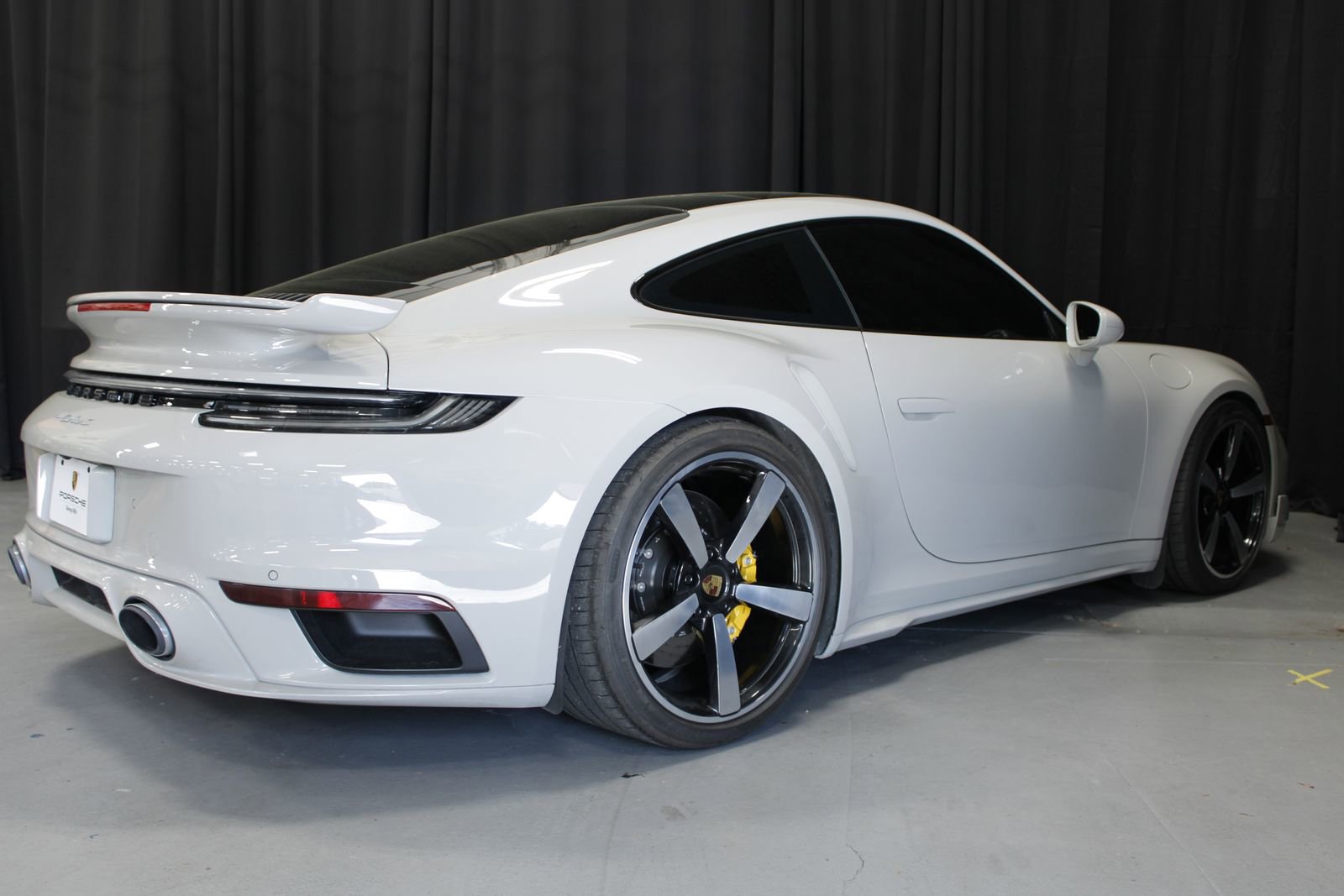 Used 2025 Porsche 911 Turbo S AWD/4WD image 3