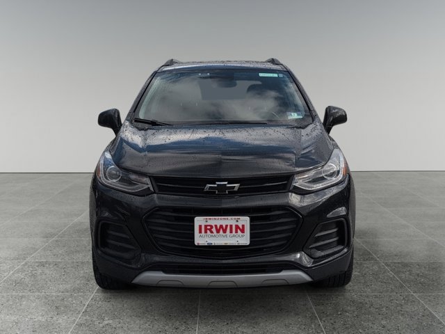 Used 2019 Chevrolet Trax LT w/ Sun & Sound Package image 8