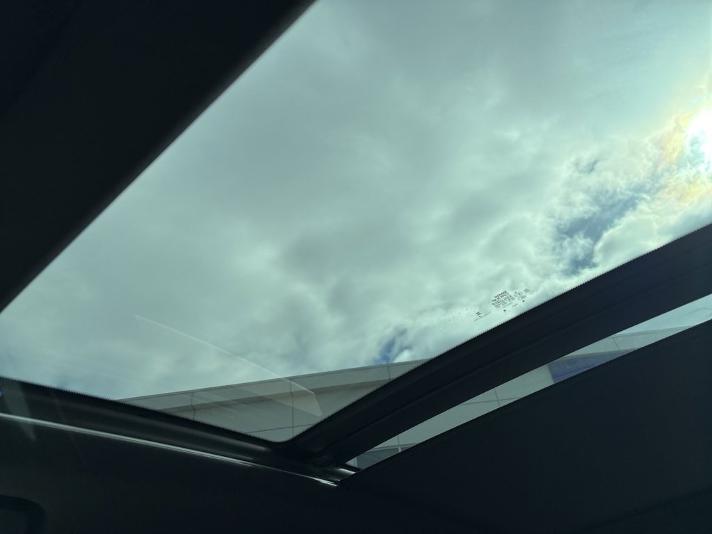 Used 2025 BMW X1 xDrive28i w/ Technology Package image 26