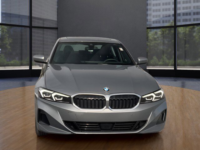 Used 2025 BMW 330i Sedan image 8