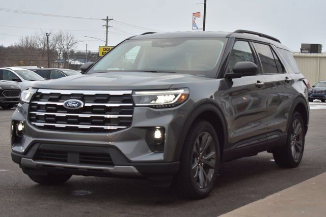 New 2026 Ford Explorer Active w/ Active Comfort Package image 12