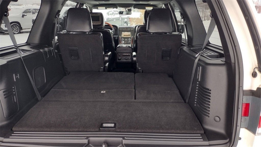 Used 2017 Lincoln Navigator Select image 27