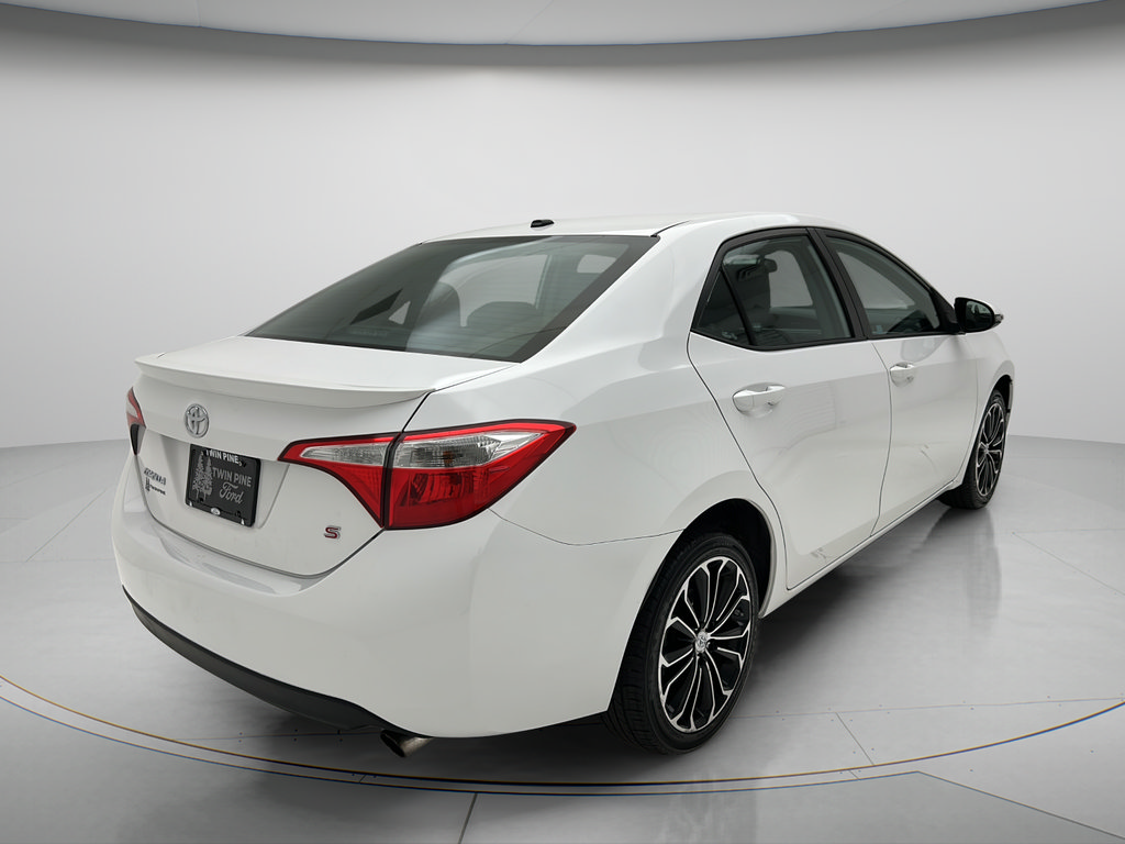 Used 2015 Toyota Corolla S FWD image 4