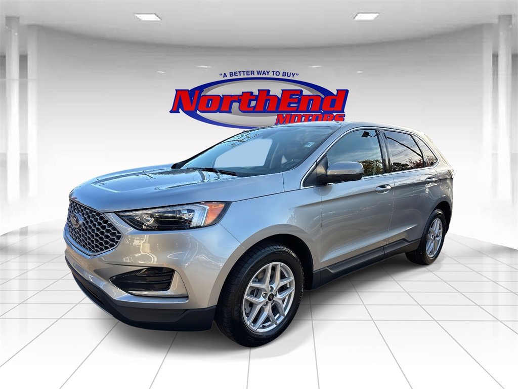 Used 2024 Ford Edge SEL image 7