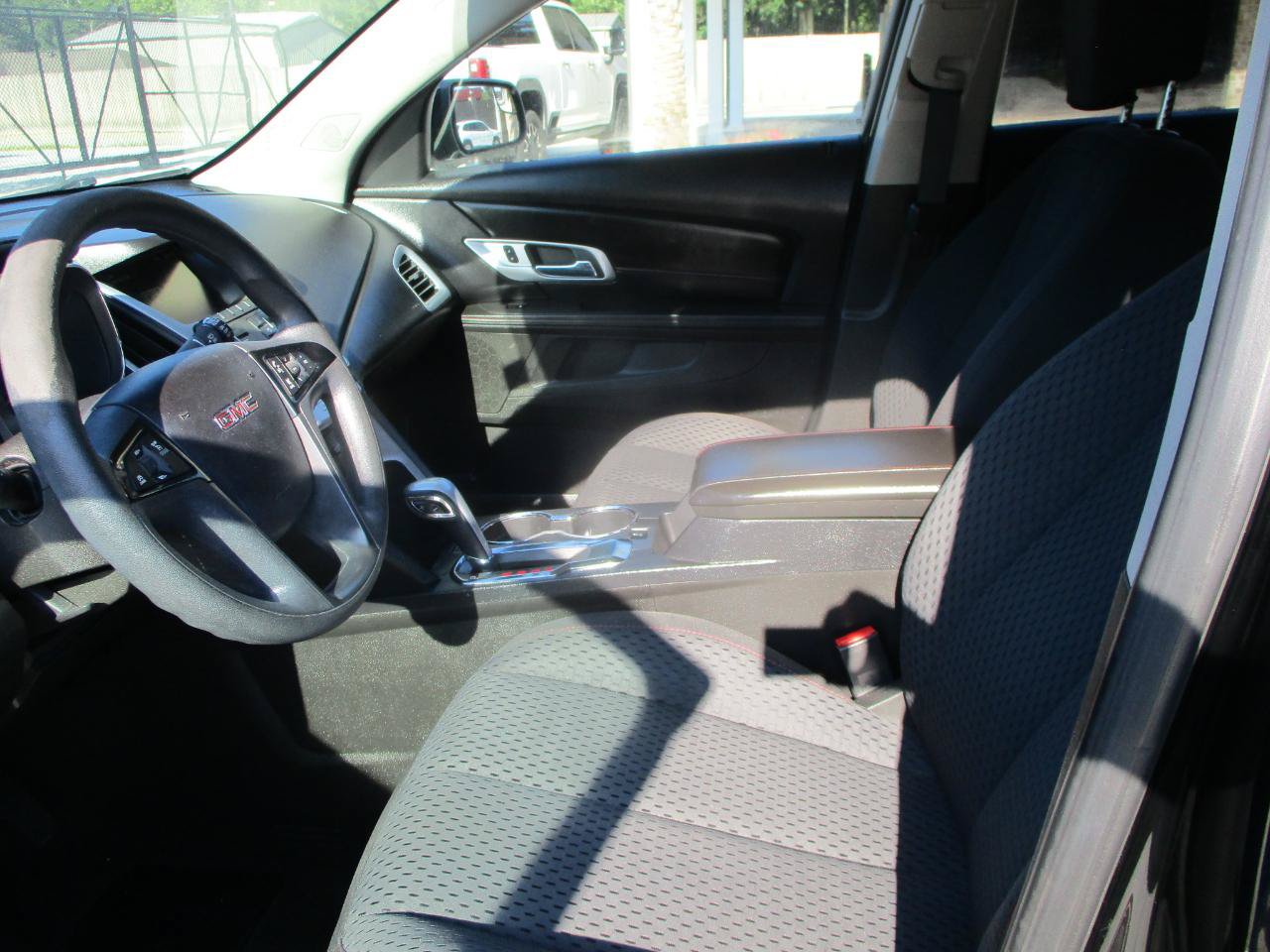Used 2013 GMC Terrain SLE FWD image 16