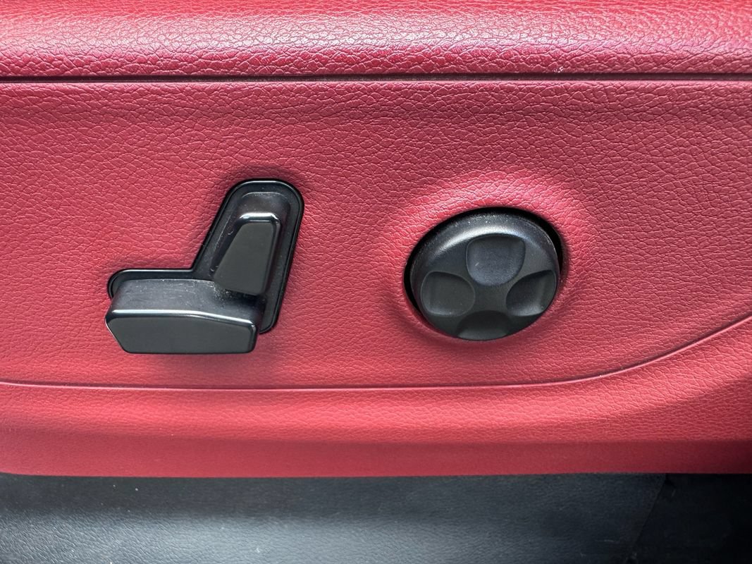 Used 2019 RAM 1500 Rebel w/ Rebel Level 2 Equipment Group AWD/4WD image 14