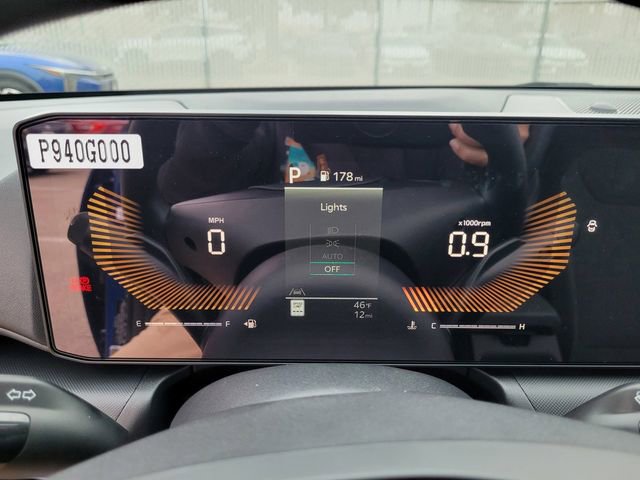 New 2025 Kia K4 LXS image 12