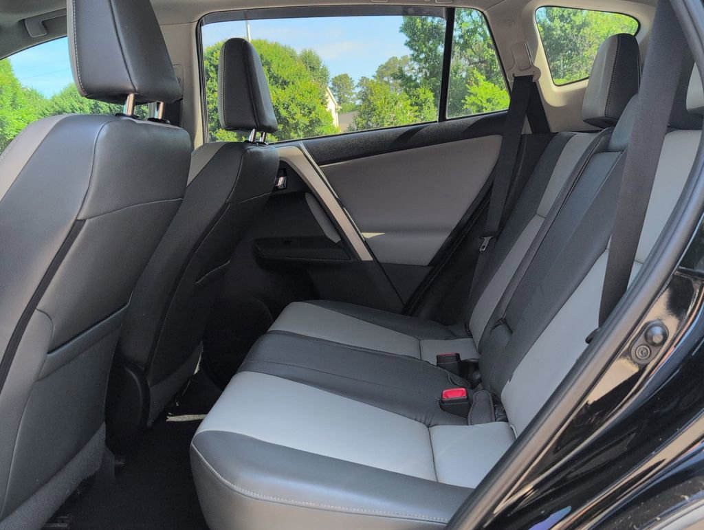 Used 2014 Toyota RAV4 Limited FWD image 24