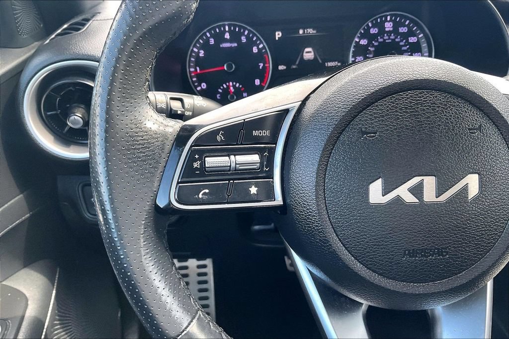 Used 2024 Kia Forte GT-Line w/ GT-Line Premium Package FWD image 11