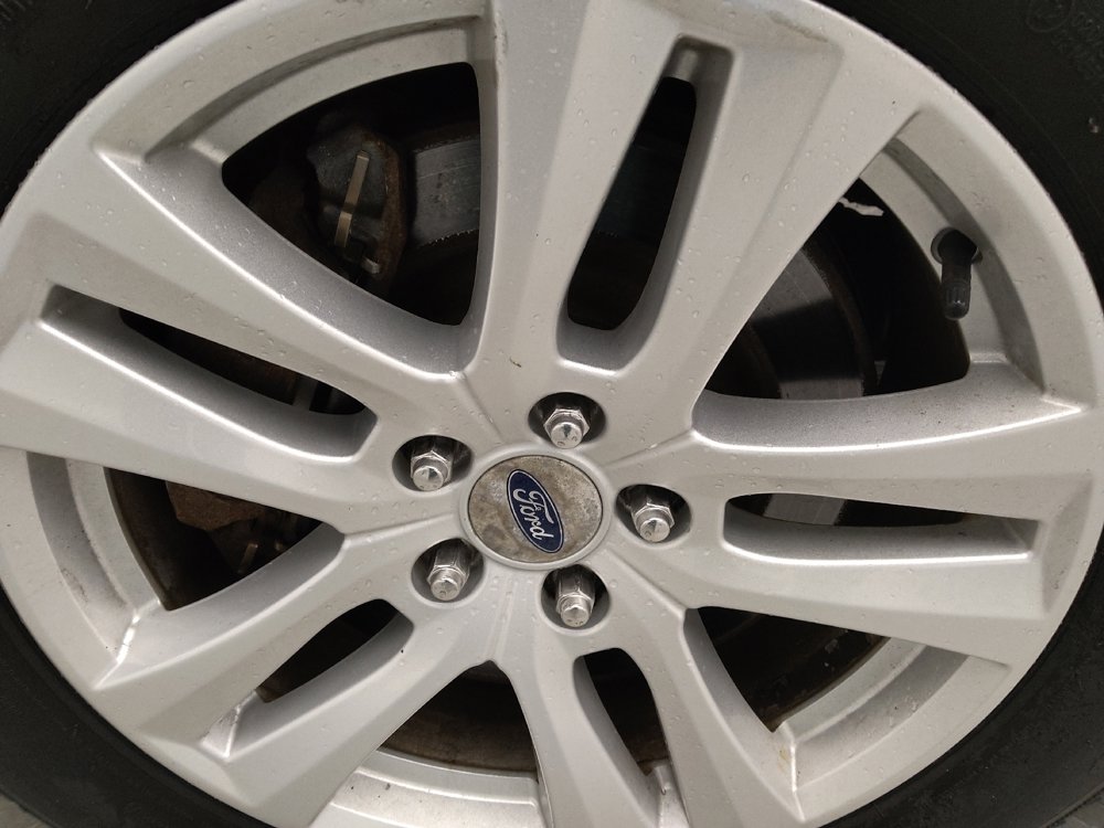 Used 2018 Ford Explorer XLT AWD/4WD image 31