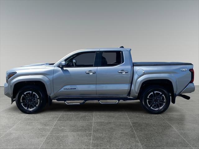 Certified 2025 Toyota Tacoma TRD Sport AWD/4WD image 2