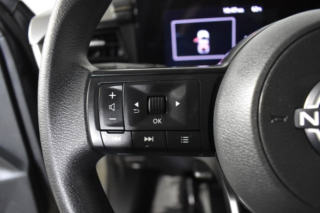 Certified 2025 Nissan Kicks SV AWD/4WD image 14