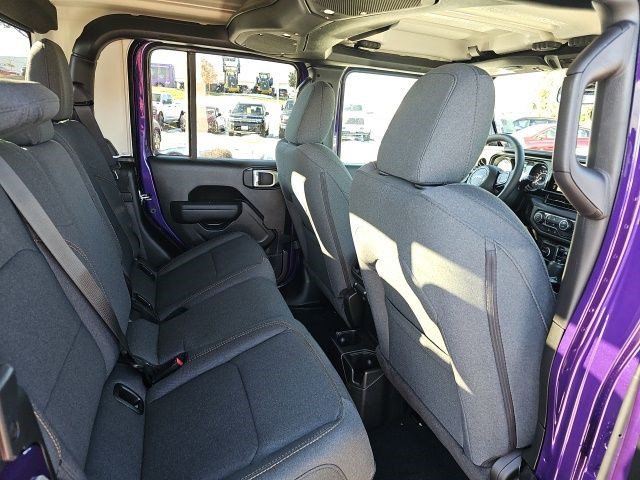 New 2026 Jeep Gladiator Willys image 16