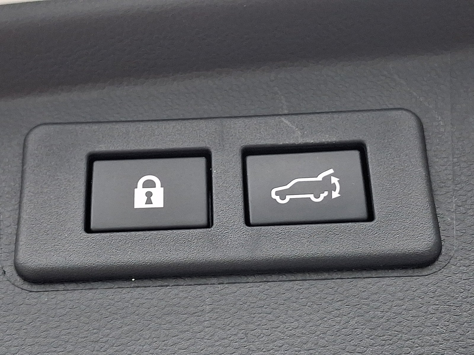 Used 2022 Subaru Outback Limited w/ Popular Package #2 AWD/4WD image 30