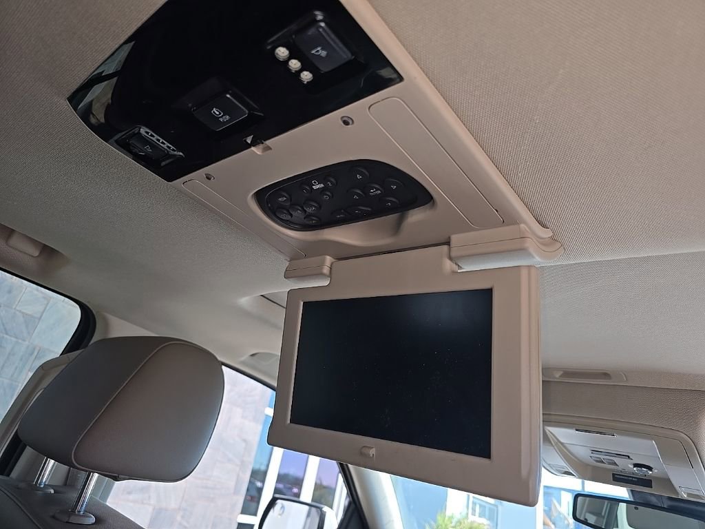 Used 2016 Chevrolet Tahoe LT image 32