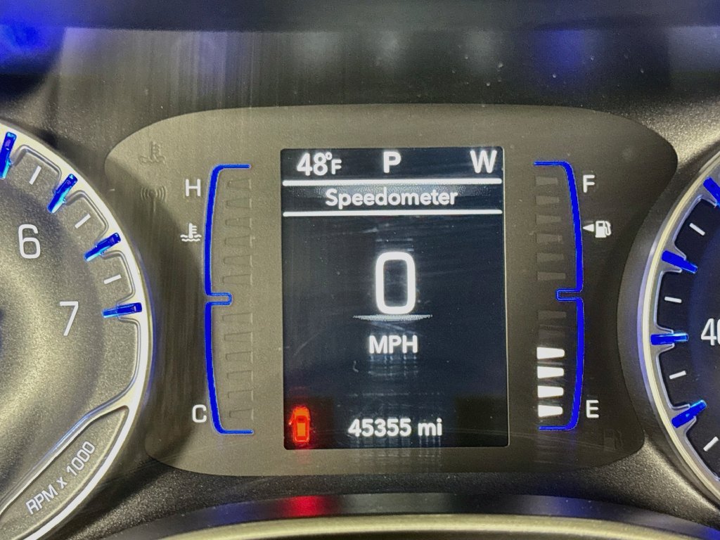 Used 2020 Chrysler Pacifica Touring w/ S Appearance Package FWD image 14