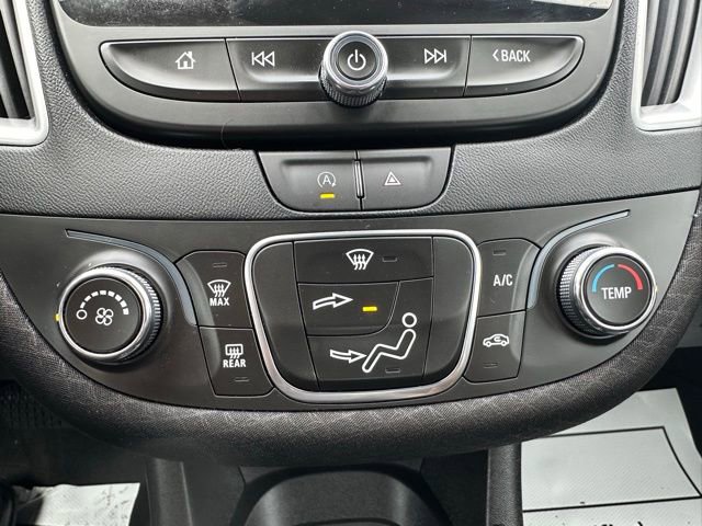 Used 2023 Chevrolet Malibu RS FWD image 25