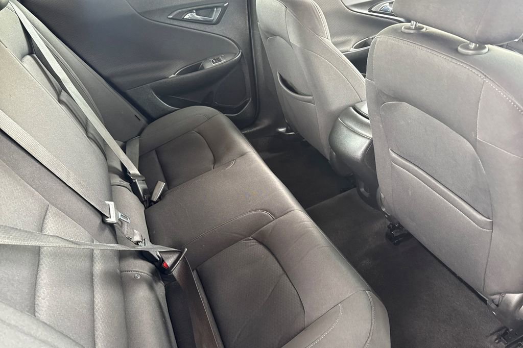 Used 2020 Chevrolet Malibu RS FWD image 22