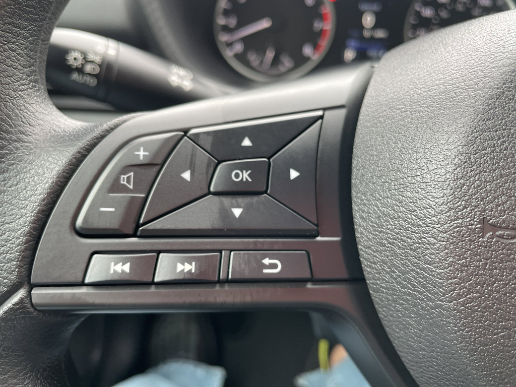 New 2025 Nissan Sentra S image 13