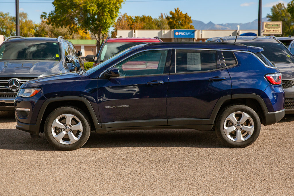 Used 2018 Jeep Compass Latitude AWD/4WD image 8