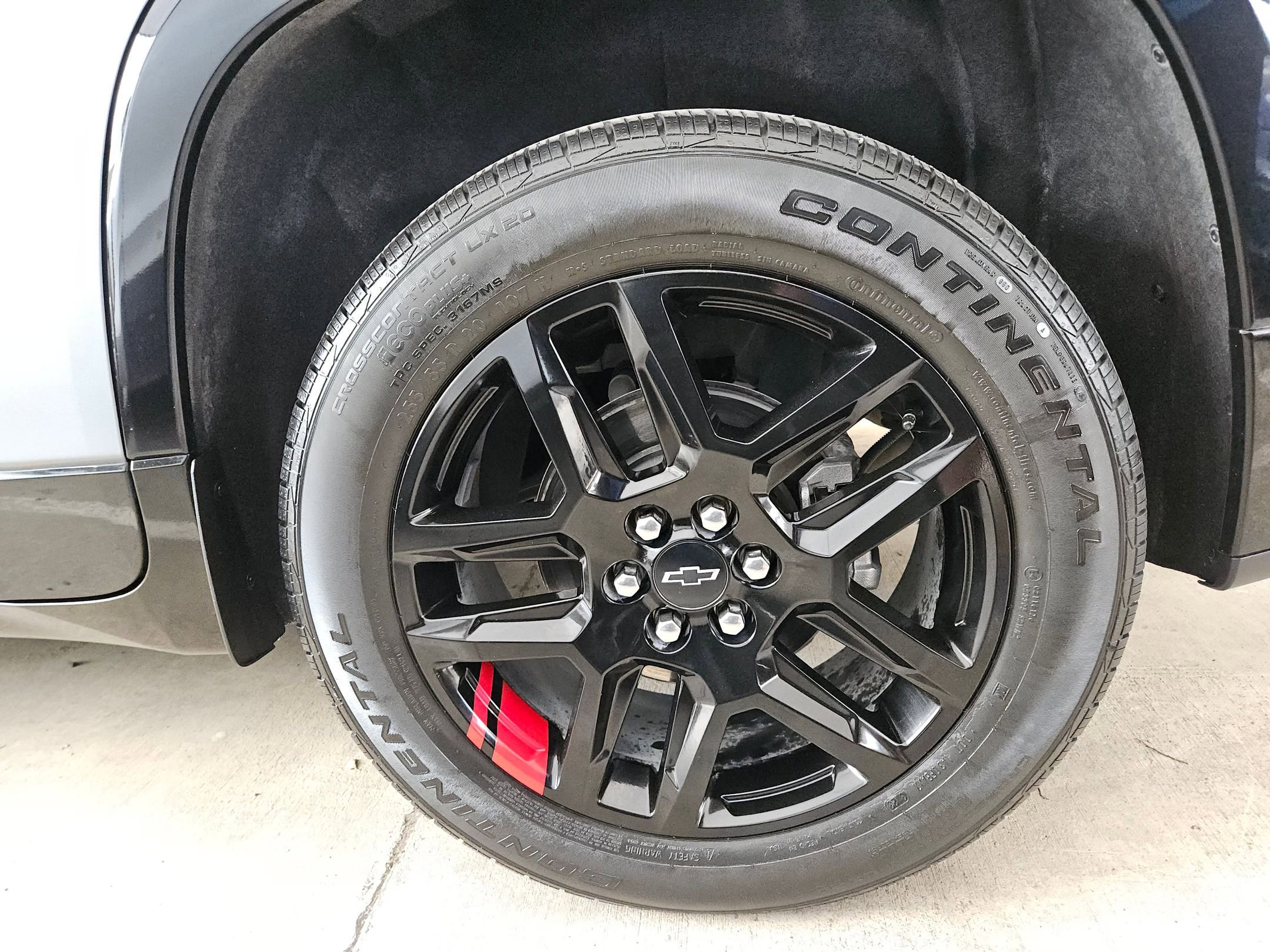 Used 2023 Chevrolet Traverse Premier w/ Redline Edition image 10