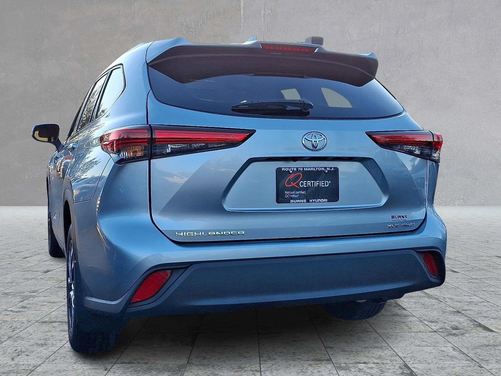 Used 2020 Toyota Highlander XLE image 8