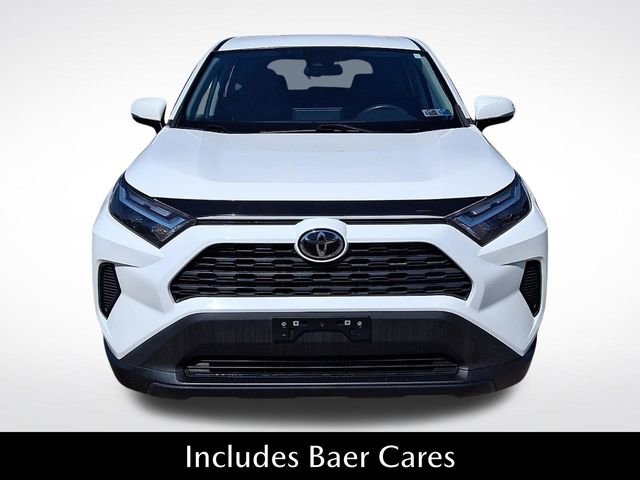 Used 2023 Toyota RAV4 LE AWD/4WD video 2