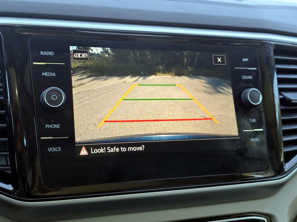 Used 2023 Volkswagen Atlas SE w/ Panoramic Sunroof Package image 15