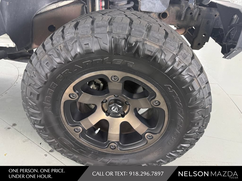 Used 2014 Jeep Wrangler Unlimited Sahara w/ Mopar Chrome Edition Group AWD/4WD image 14