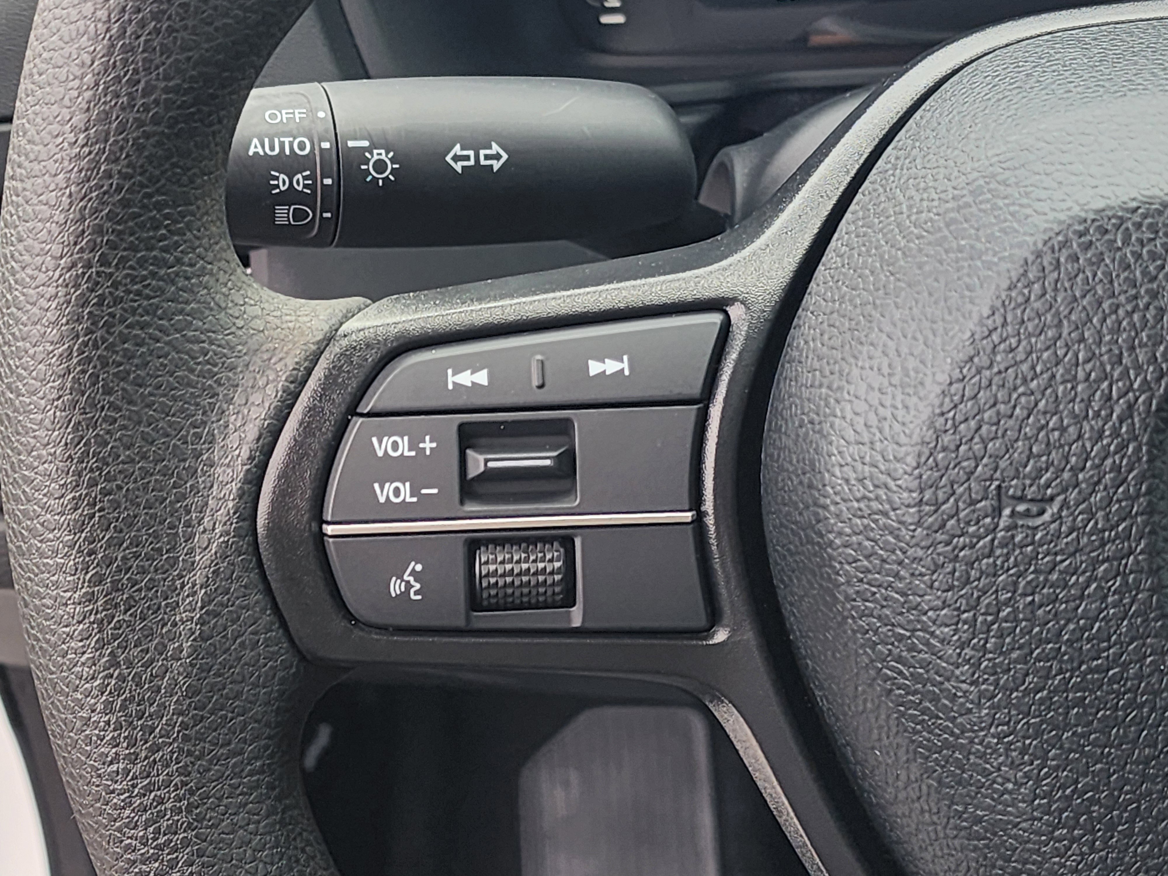 Certified 2025 Honda Accord SE image 22