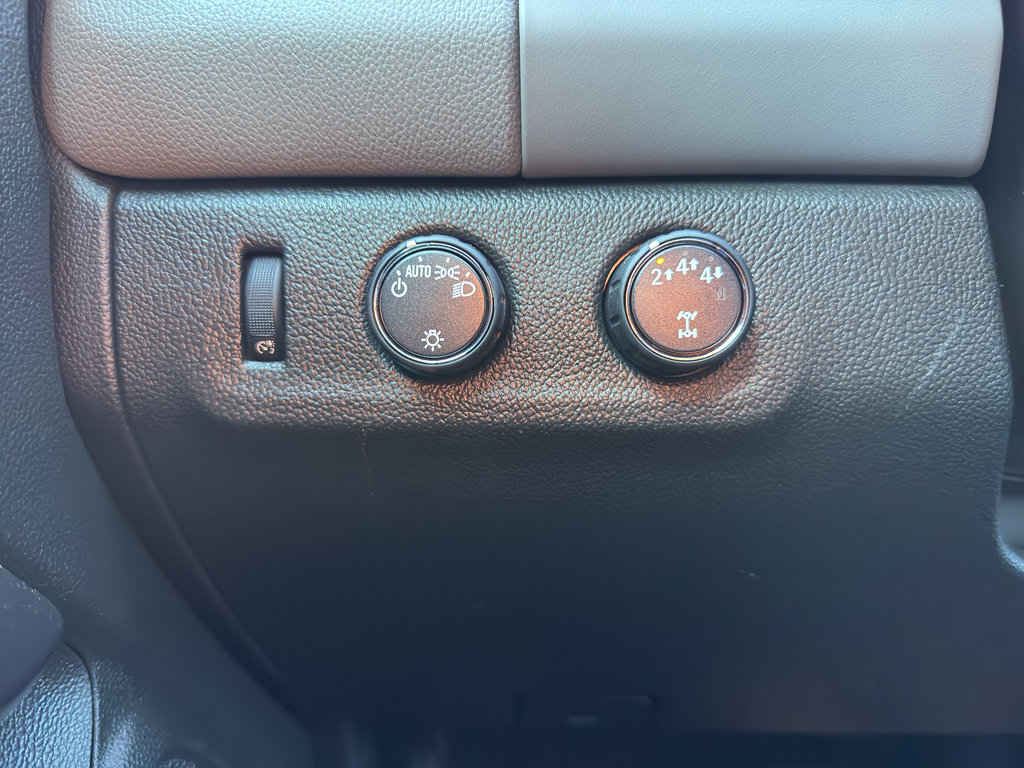 Used 2019 Chevrolet Colorado W/T w/ WT Convenience Package image 18