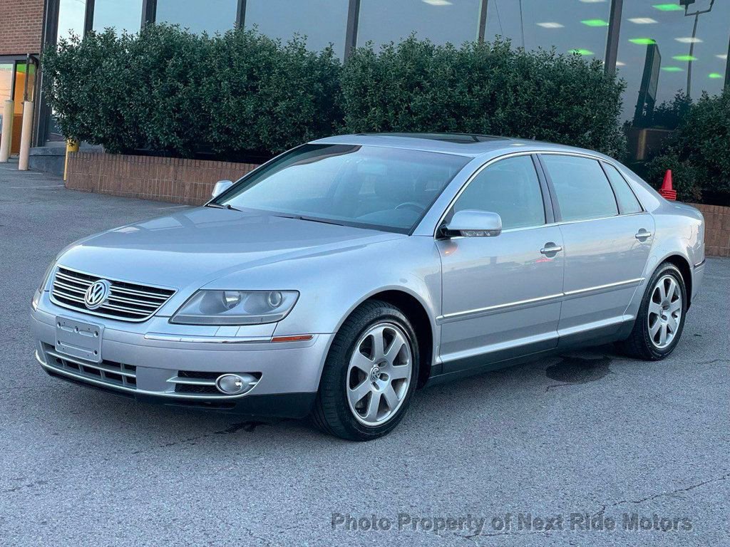 Used 2004 Volkswagen Phaeton V8 image 3
