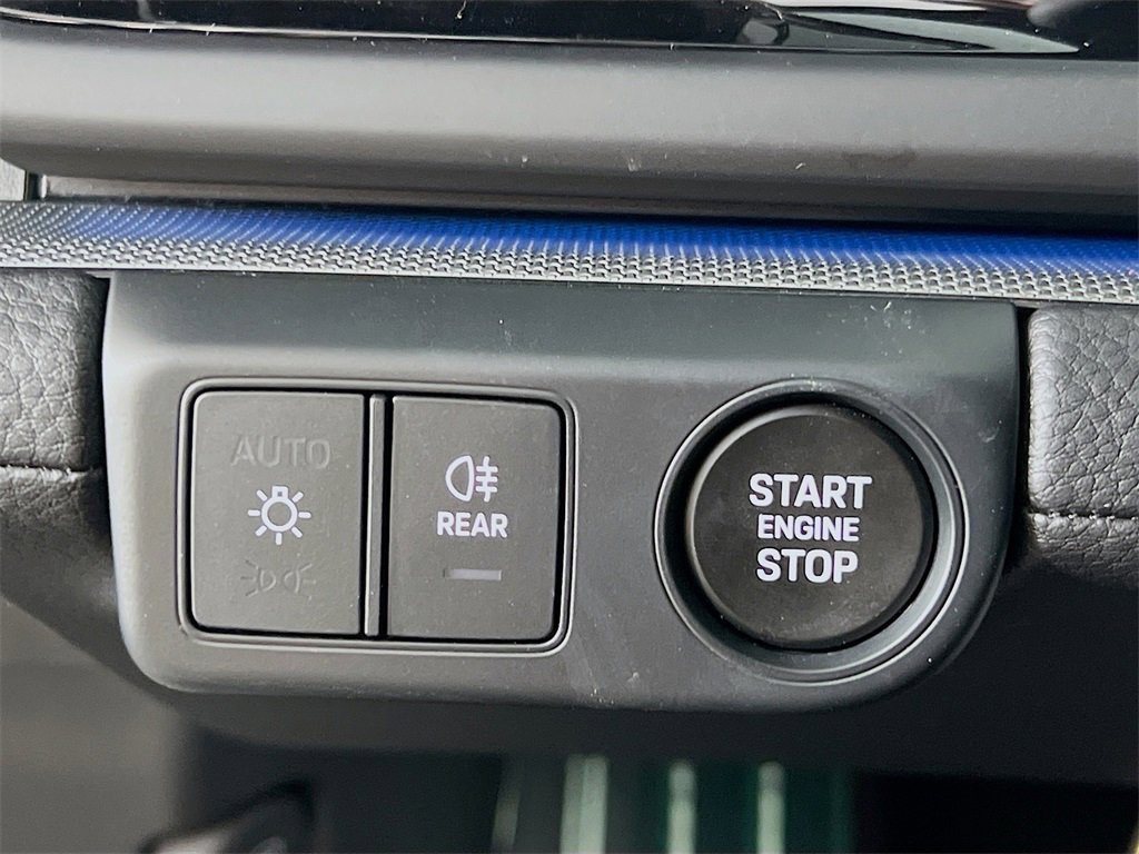 New 2025 Porsche Panamera 4 image 11