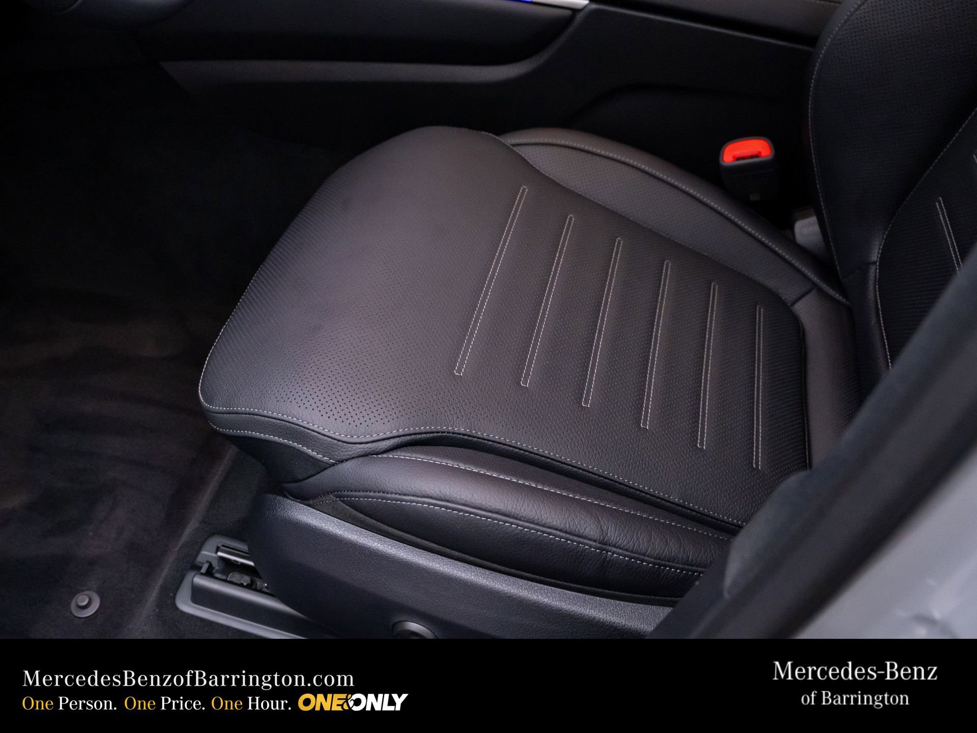 New 2026 Mercedes-Benz GLC 43 AMG 4MATIC Coupe image 17