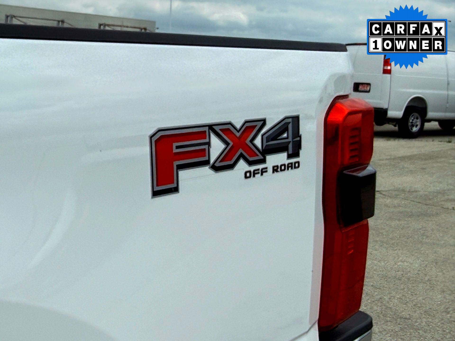 Used 2023 Ford F350 Lariat w/ Chrome Package AWD/4WD image 9