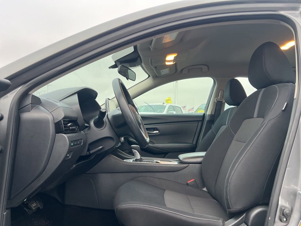Used 2023 Nissan Sentra SV image 10