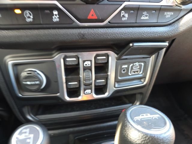 Used 2024 Jeep Gladiator Sport image 29