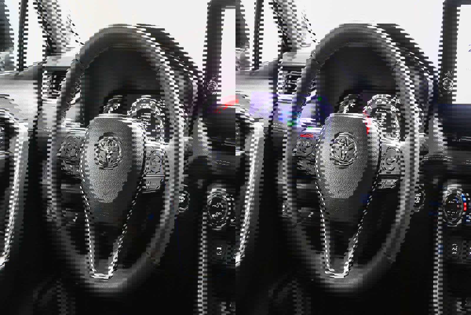 New 2025 Toyota RAV4 XLE Premium image 17