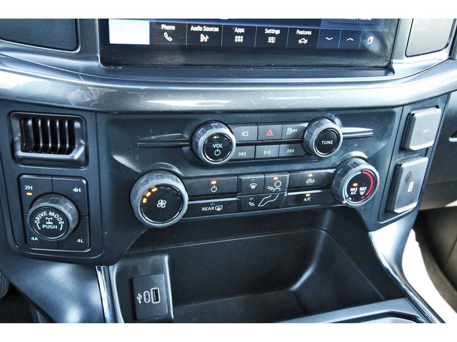 Used 2026 Ford F150 STX w/ F-150 LOBO Package AWD/4WD image 23