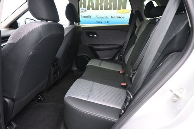 Used 2023 Nissan Rogue SV AWD/4WD image 9