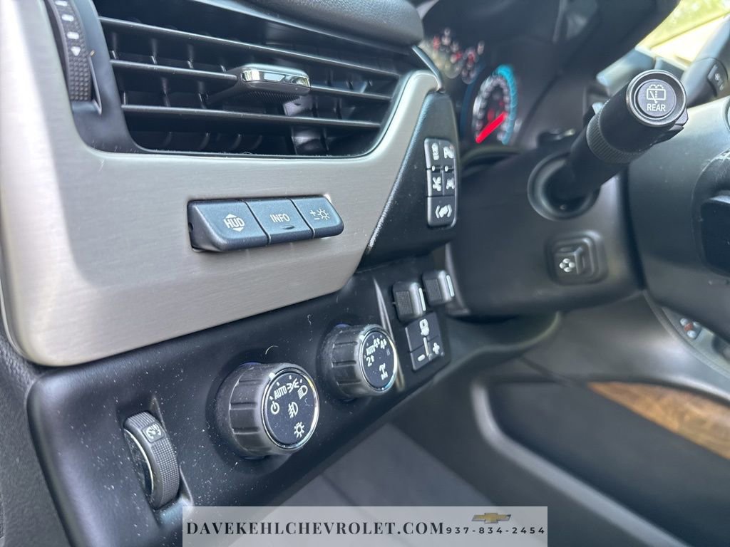 Used 2019 GMC Yukon Denali w/ Denali Ultimate Package image 12