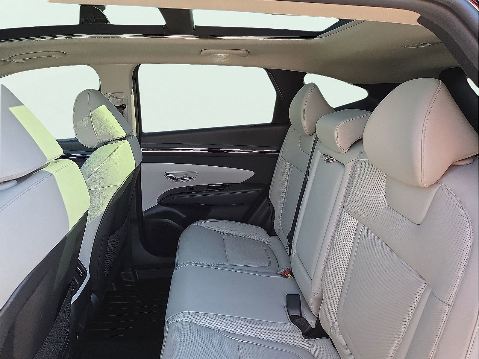 Used 2024 Hyundai Tucson Limited AWD/4WD image 10