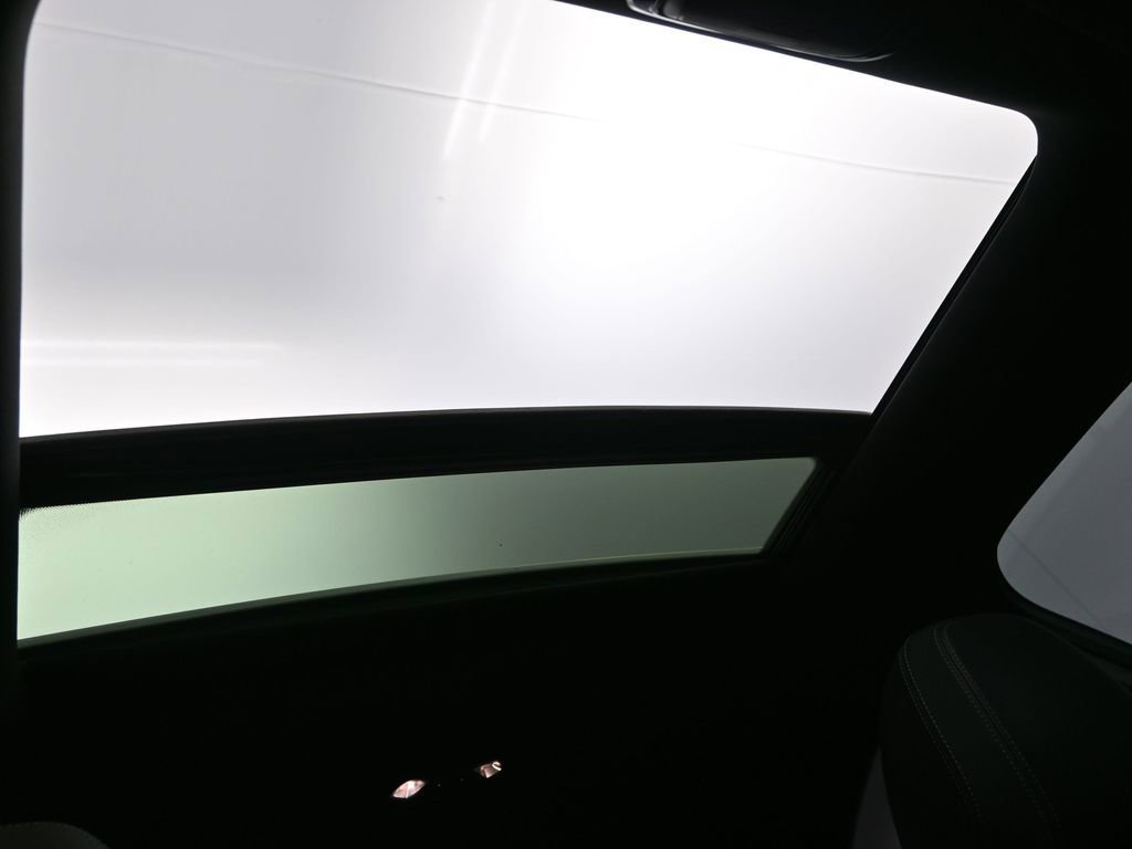 Certified 2024 BMW 230i Coupe w/ Premium Package image 24