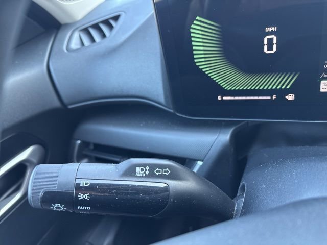 Used 2025 Kia K4 LXS image 23