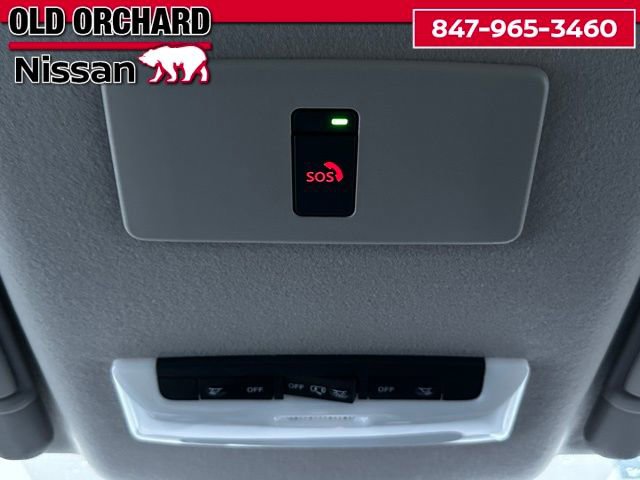 Used 2025 Nissan Versa SR w/ Trunk Package image 20