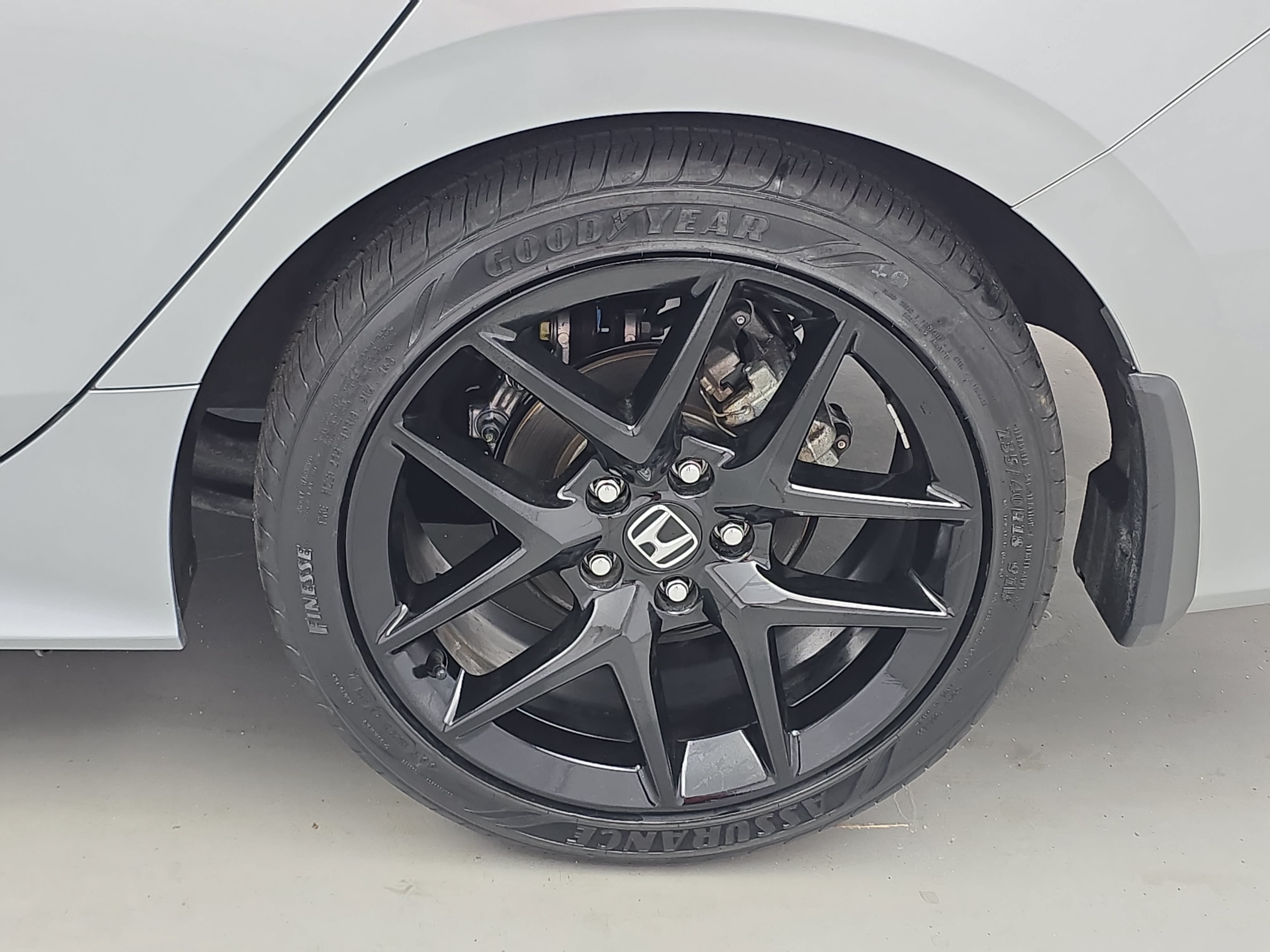Certified 2025 Honda Civic Sport image 32