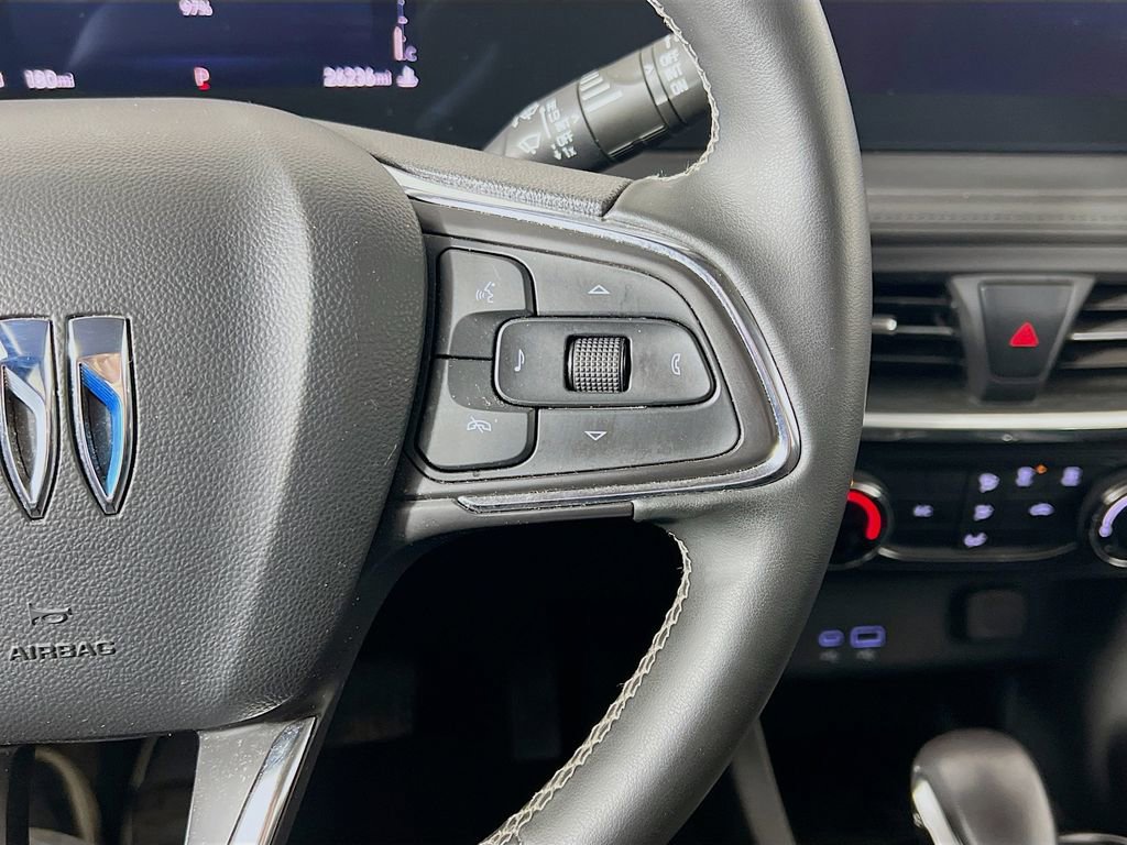 Used 2024 Buick Encore GX Preferred image 31